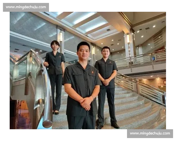 Lee 法官们：以正义之名继续前进